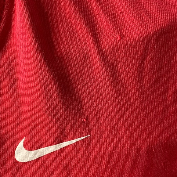 (3 for $25) Nike Canada t-shirt - Picture 3 of 10